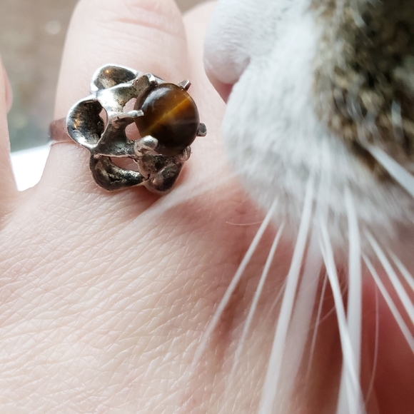 Handmade Modernist Taxco Tiger's Eye Ring - Picture 3 of 10